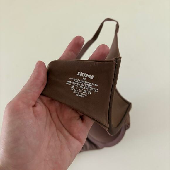 NWT Skims Fits Everybody Push Up Bra - Picture 3 of 3